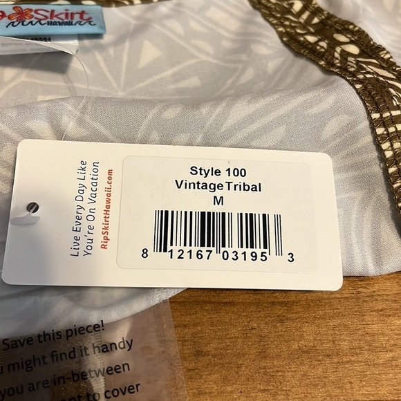 Ripskirt hawaii size medium - Picture 8 of 11